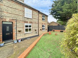 Coggeshall Road- click for photo gallery